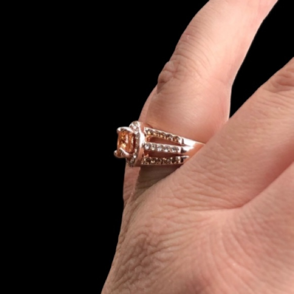 ‼️LAST CHANCE 12/31 ‼️ ROUND CUT MORGANITE SIZE 7 & 8 - Picture 6 of 8